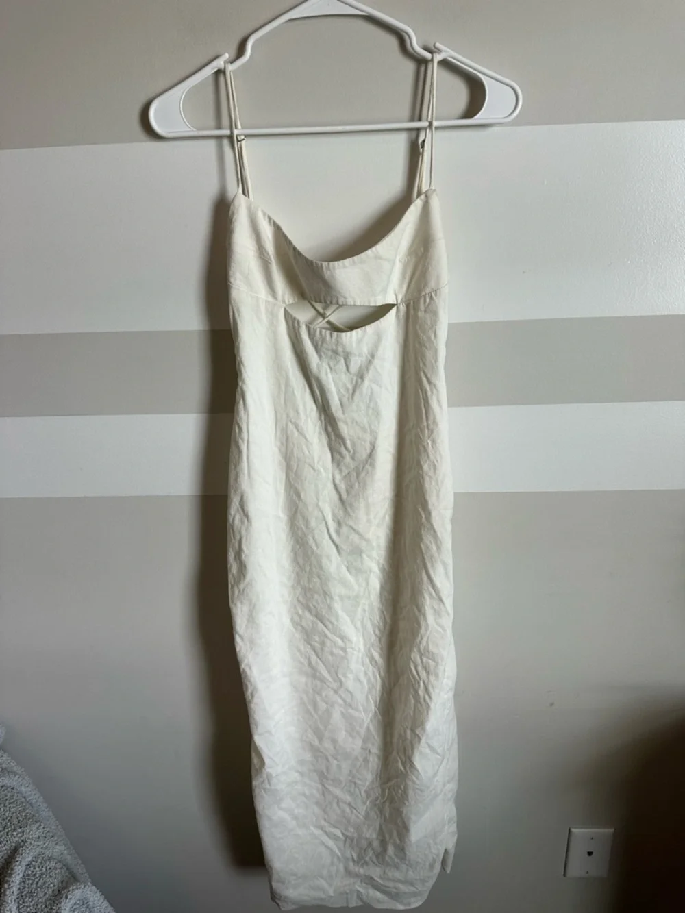 Zara White Linen Blend Dress with Cut-Out - Picture 6 of 7